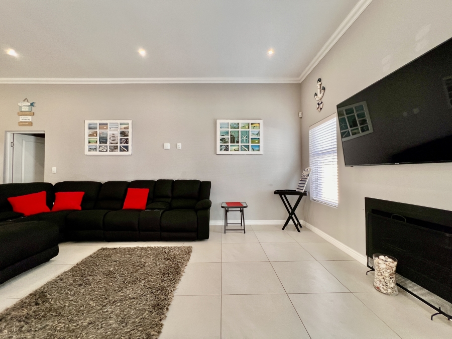 3 Bedroom Property for Sale in Laguna Sands Western Cape